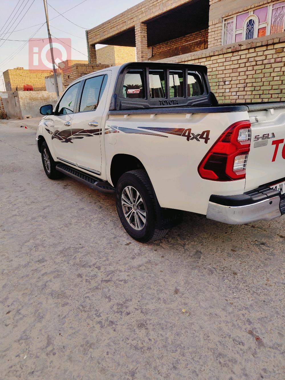 تۆیۆتا هایلۆکس